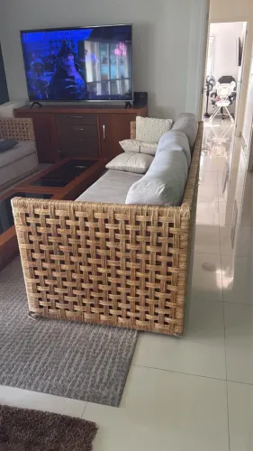 Sofá Vila Rattan Luxo em Fibra Natural Novo (de R$25mil por R$8mil)