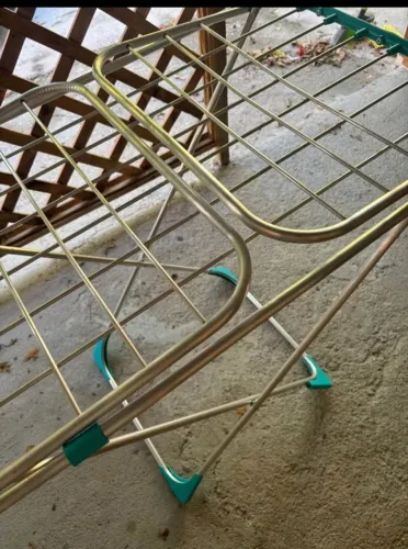 Varal de roupas NOVO