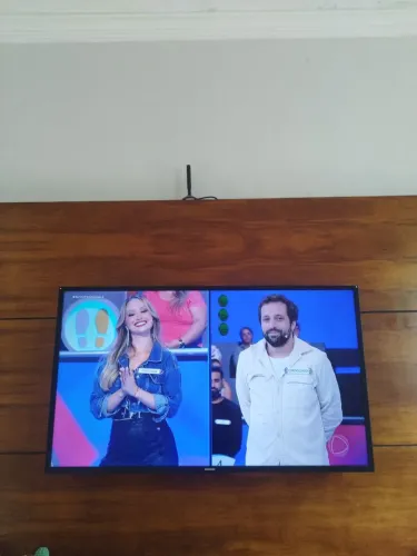 TV Samsung 43"