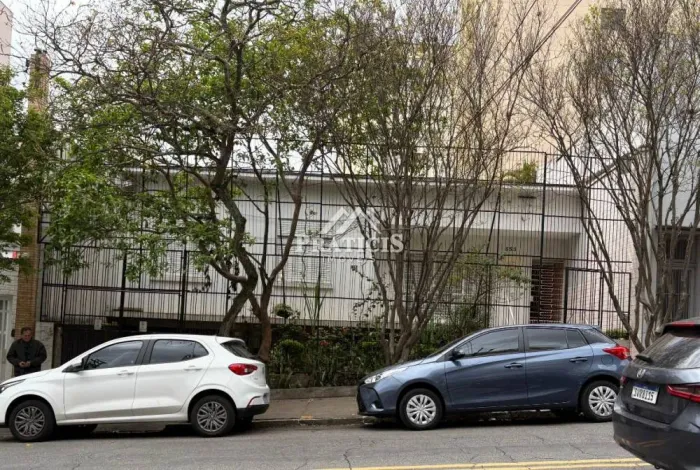 Casa Comercial para Locação na Vila Mariana  350m² | Próxima ao Metrô Ana Rosa