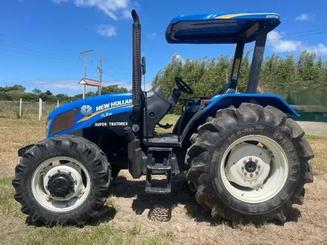 Trator New Holland TL5.80