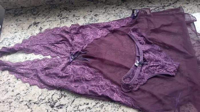 Camisola com calcinha tamanho P