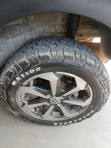 Vendo 4 Pneus Road Cruza RA 1100