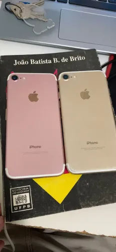 Retirar peças dois  iphones 7