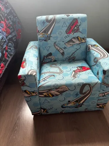 poltrona infantil hot wheels