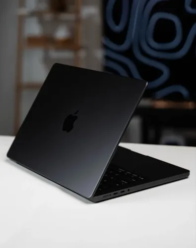 Macbook M5 Pro 24Gb/1Tb 14.2? PRETO - Novo/Lacrado
