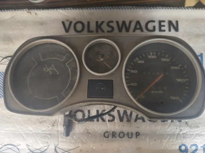 Painel de instrumentos VW Passat 