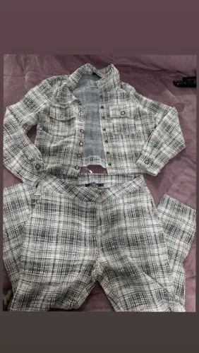 Conjunto Feminino Shoulder Xadrez - Jaqueta e Calça - Novo