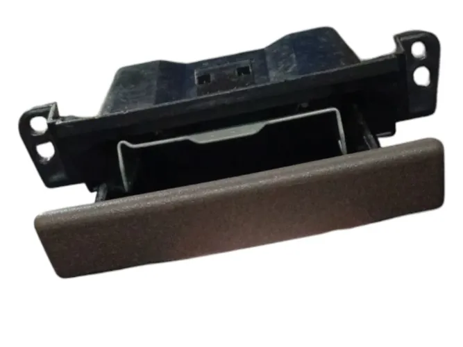Cinzeiro Painel Central Porta Objeto Toyota Hilux 2005 2015
