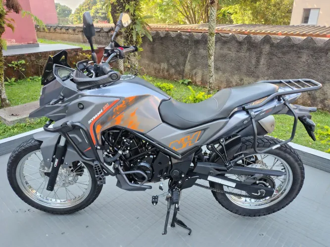 Dafra NH 190
