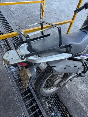 Suporte bauleto moto