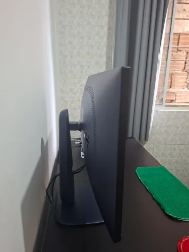 Monitor Alienware 27 gaming/QHD/180hz/IPS/ 1ms