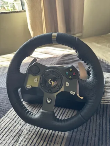 Logitech G920 Driving Force + Câmbio Logitech Driving Force