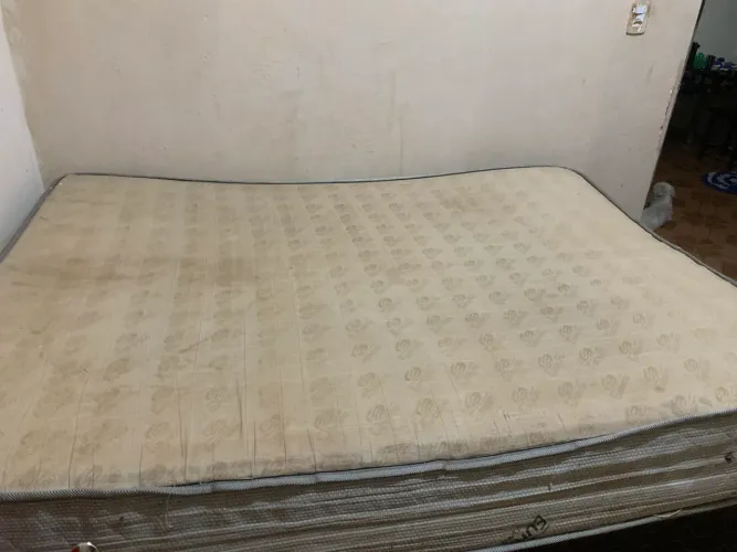 Coxão extra macio super confortável (não tem mola) usado pra dormir 5 vezes 