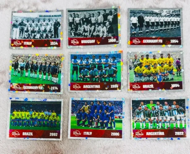 Figurinhas Brilhantes - Copa 2026: FWC: 9, 10, 11, 13, 14, 15, 16, 17 e 19