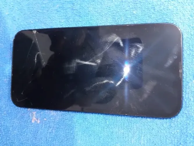 iPhone 13 128 gb 85% bateria caixa e nota