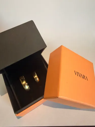 Par de Alianças Vivara - ROMANCE EM PRATA 925 E OURO AMARELO 18K, 3?