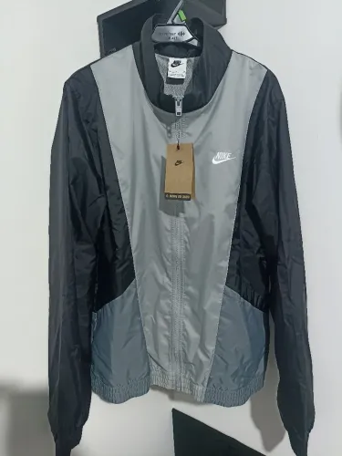 Jaqueta Nike Corta Vento - Nova