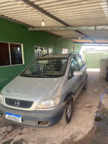 Chevrolet Zafira 2.0/ CD 2.0 8V MPFI 5P Mec. 2001