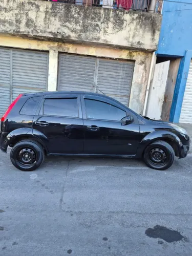 Ford Fiesta 1.6 16V Flex Mec. 5P 2014
