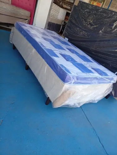 Cama solteiro disponível