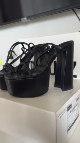 Sandalia Schutz tam 35