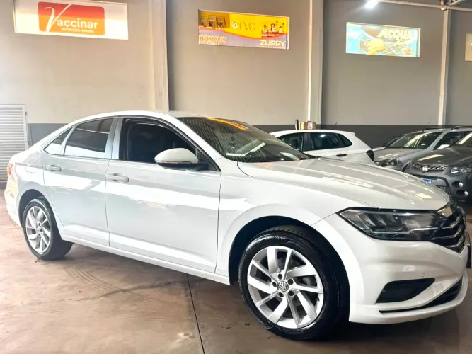 Volkswagen Jetta Comfort. 250 TSI 1.4 Flex 16V Aut. 2020