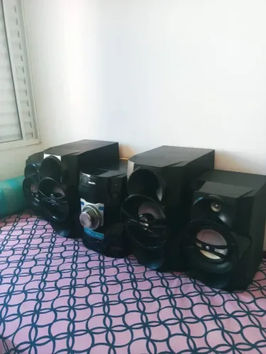 VENDO APARELHO DE SOM COM DEFEITO