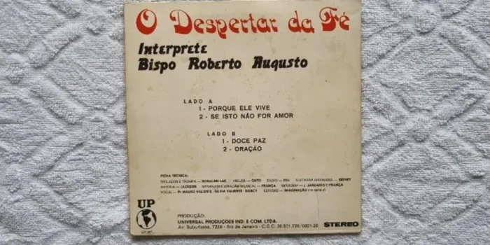 Discos compactos IGREJA UNIVERSAL "O Despertar da Fé" & "SEGURA NA MÃO DE DEUS" FRETE  FRE
