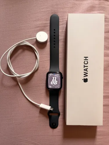Apple Watch SE 3 44mm