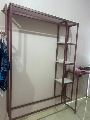 Arara de roupas 