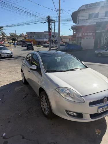 Fiat Bravo Essence 1.8 Flex 16V 5P 2013
