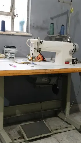 Maquina reta industrial