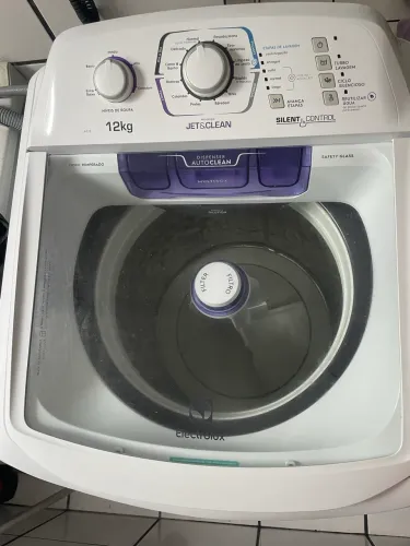 Máquina de lavar roupa