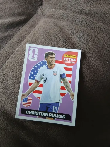 Figurinha Extra Sticker Cristian Pulisic com pequenas marcas de uso