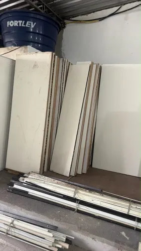 VENDO PAINÉIS DE DIVISÓRIA
