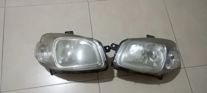 Par farol do uno e Fiorino evo  2014 a 2021