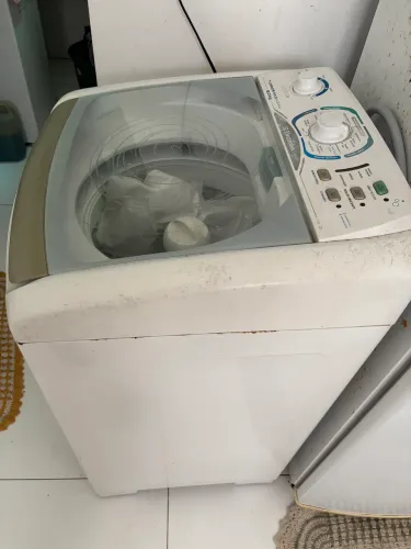 Máquina de lavar Electrolux 8 kg com defeito
