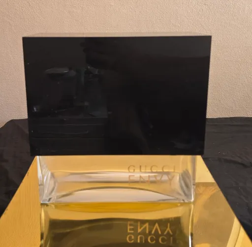 Frasco, Vidro Gigante de Perfume 
