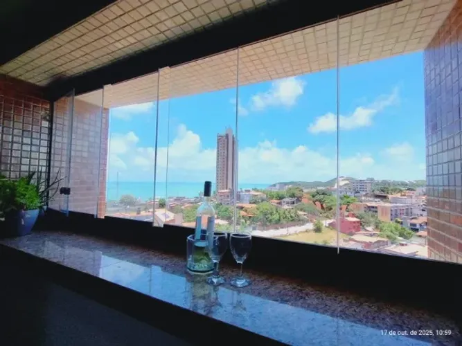  Residencial Poeta à Venda em Ponta Negra: 2 quartos, suite, vista mar.