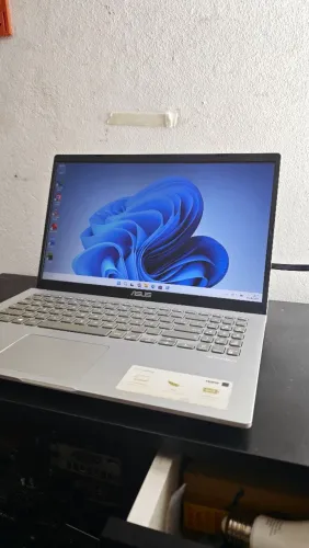 Notebook Asus i5 8° Geração