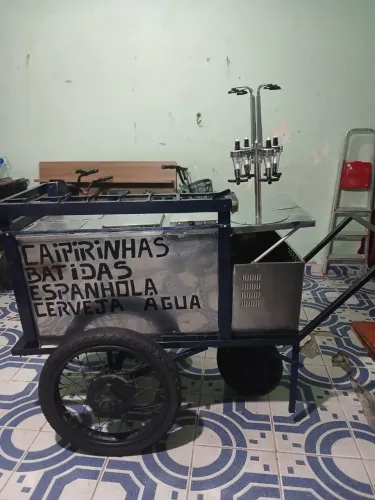 Carrinho de bebida pra vendas