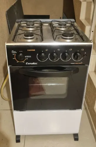 Fogão esmatec 4 bocas