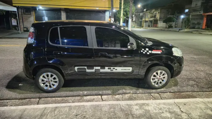 Fiat Uno Attractive 1.0 EVO Fire Flex 8V 5P 2016
