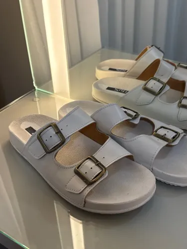 Chinelo estilo birken branco