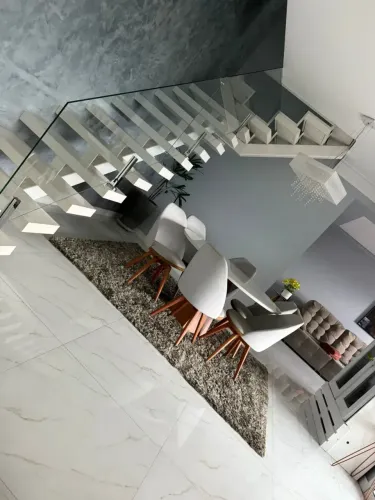 London Duplex  Locação | 180 m² | Andar alto | Totalmente mobiliado
