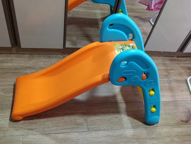 Escorregador infantil