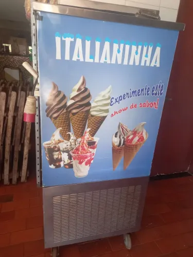 Italianinha com 2 motores independentes