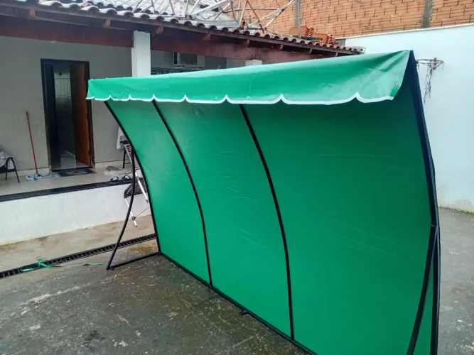 Toldo novo sem uso 3 por 2m
