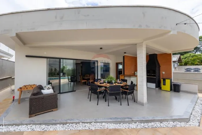 Casa de Condomínio à venda com localização privilegiada - ao lado do Shopping Valinhos (4